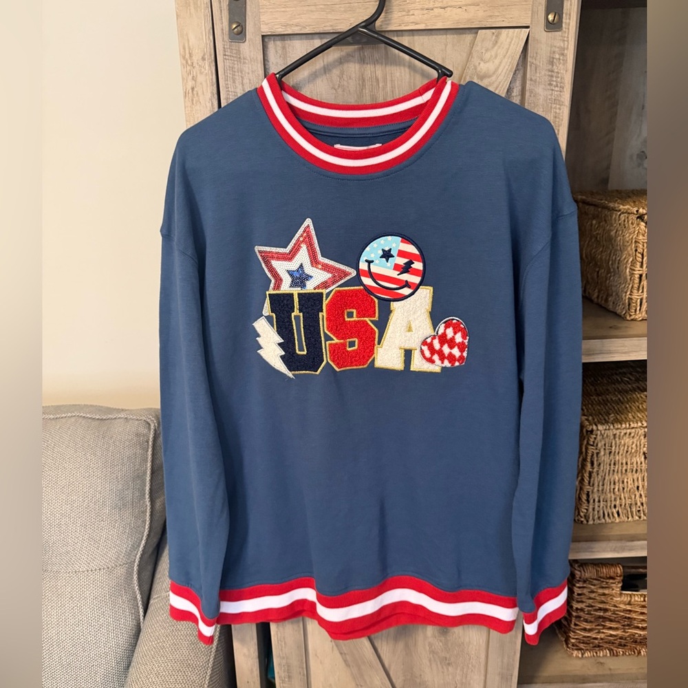 NWT Simply Southern USA Sweatshirt - M